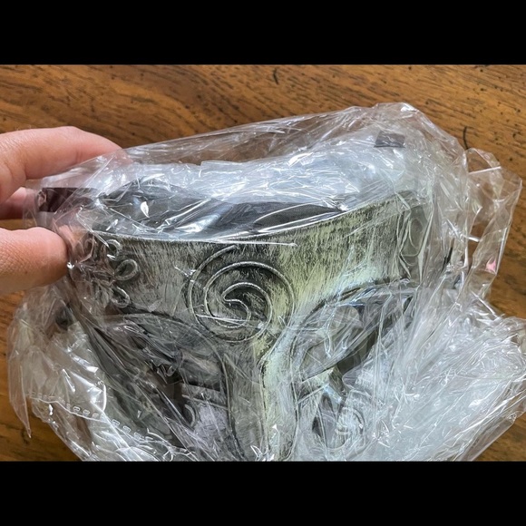 Masquerade Masks - Picture 7 of 7